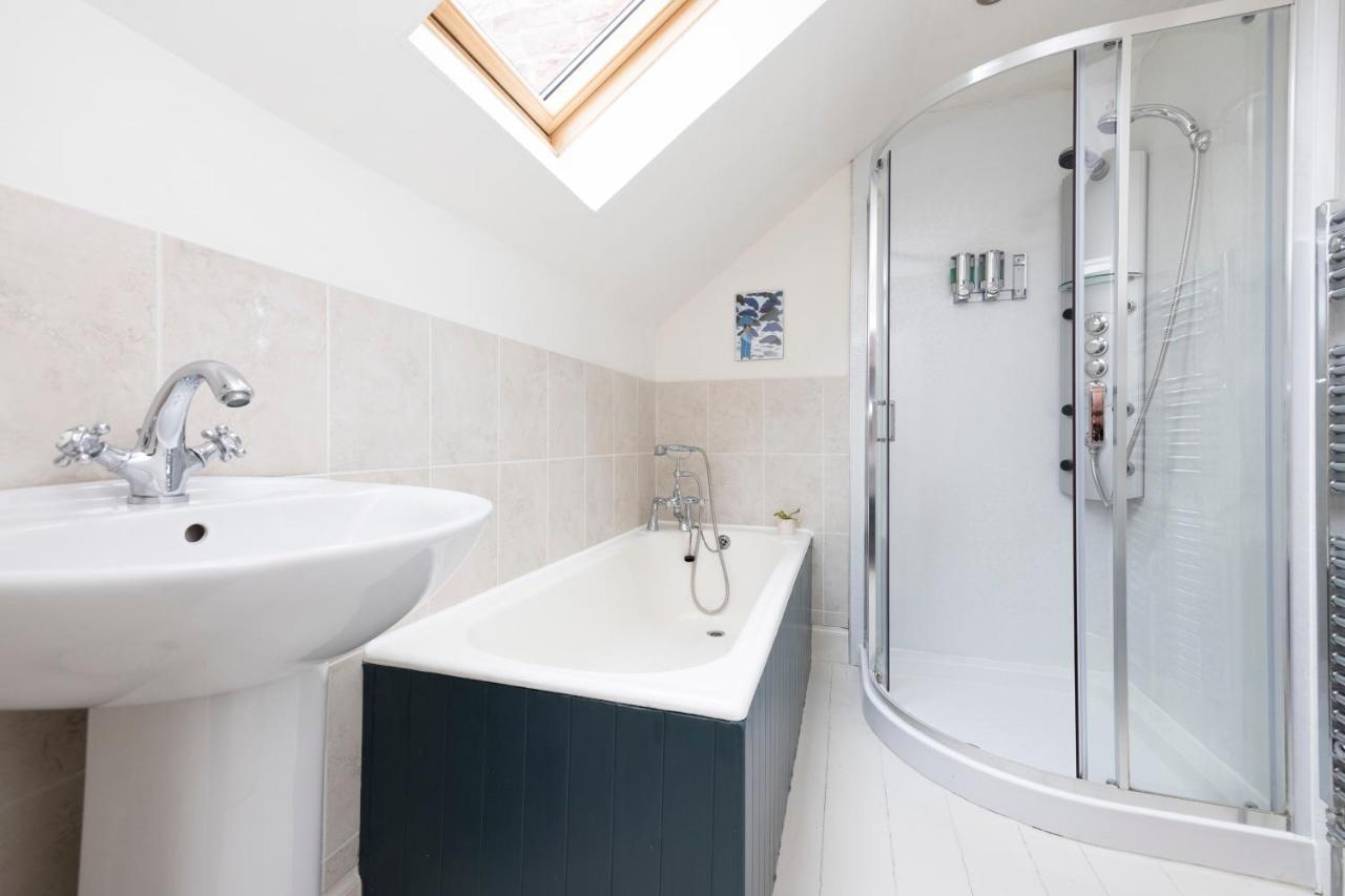 2 Bed Haywood Cottage With Garden Stenton Extérieur photo